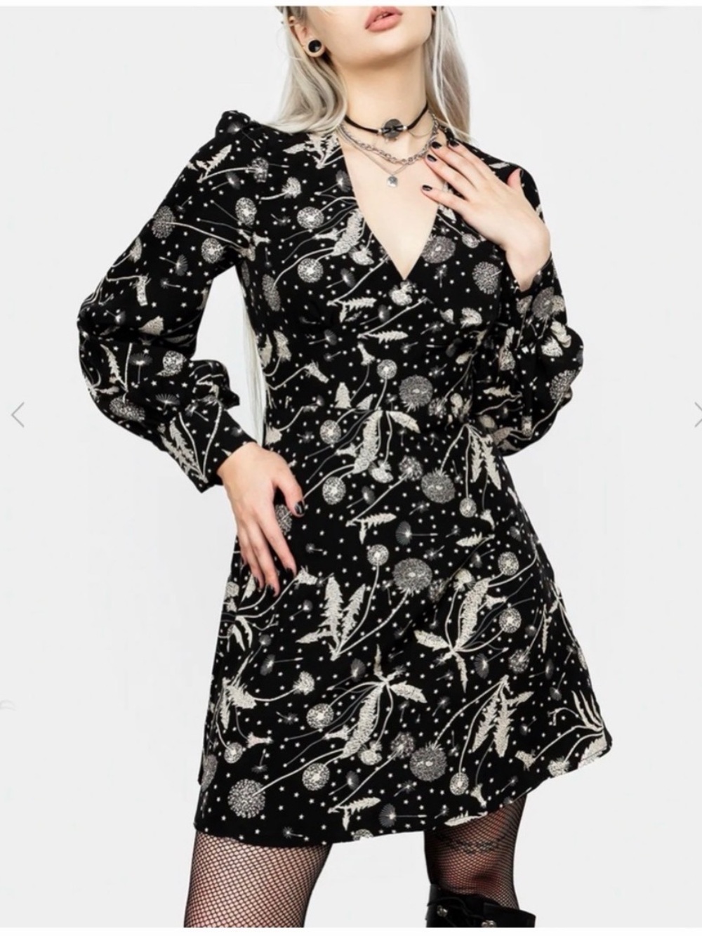 Disturbia Lana Black and Cream Floral Long-Sleeve Mini Dress Size 4